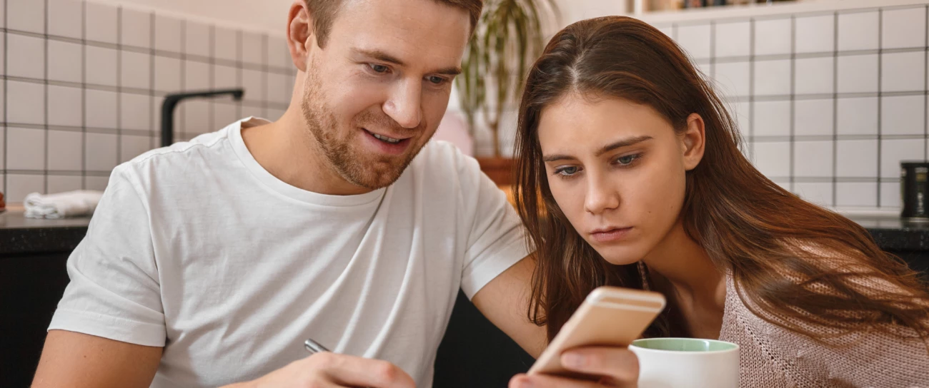 Par v tridsesetih načrtuje svoje osebne finance