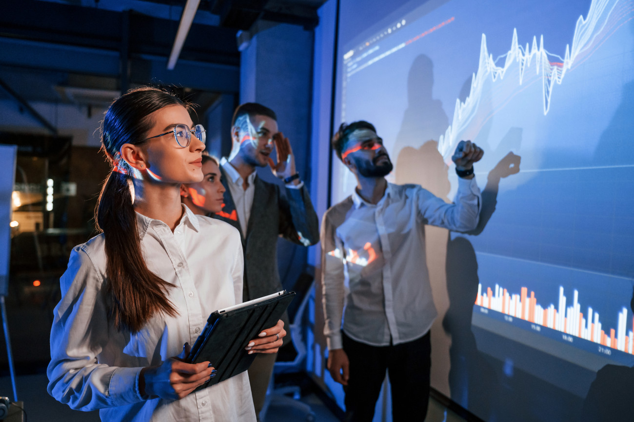 male leader talking to employees showing the plan 2025 03 18 19 40 33 utc